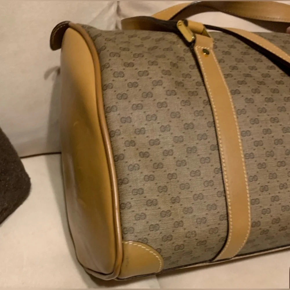 Gucci Micro GG Bag - Picture 5 of 13